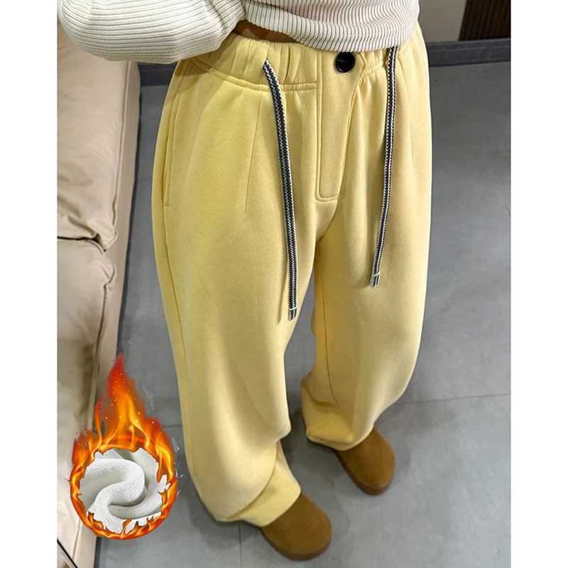 Winter Women Streetwear Baggy Fleece Pants Lady High Waist Snow Warm Plush Trousers Girls Slim Fit Daily Thermal PantsT251022