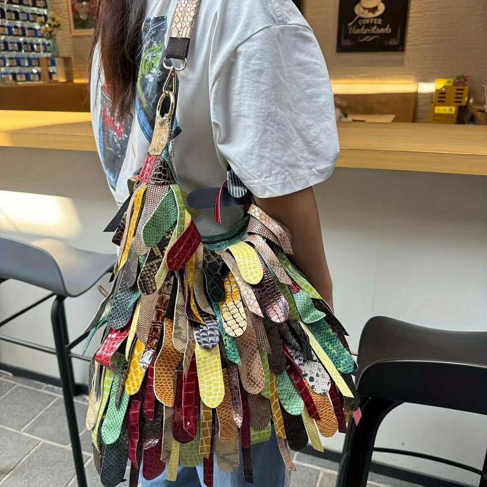 European And American Style New Genuine Leather Cowhide Women's Bag, Retro Tassel Ing, One-Shoulder, Cross-Body Large-Capacity Dopamine Noodle Ba