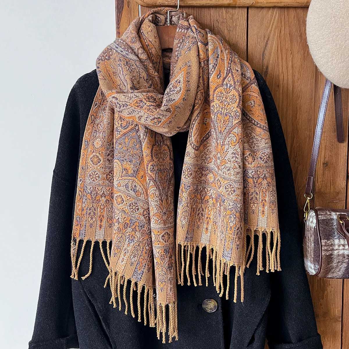 Womens Winter Thick Shawl Paisley Print Warm Long Tassel Scarf ColdResistant Poncho Stol National Style J251118