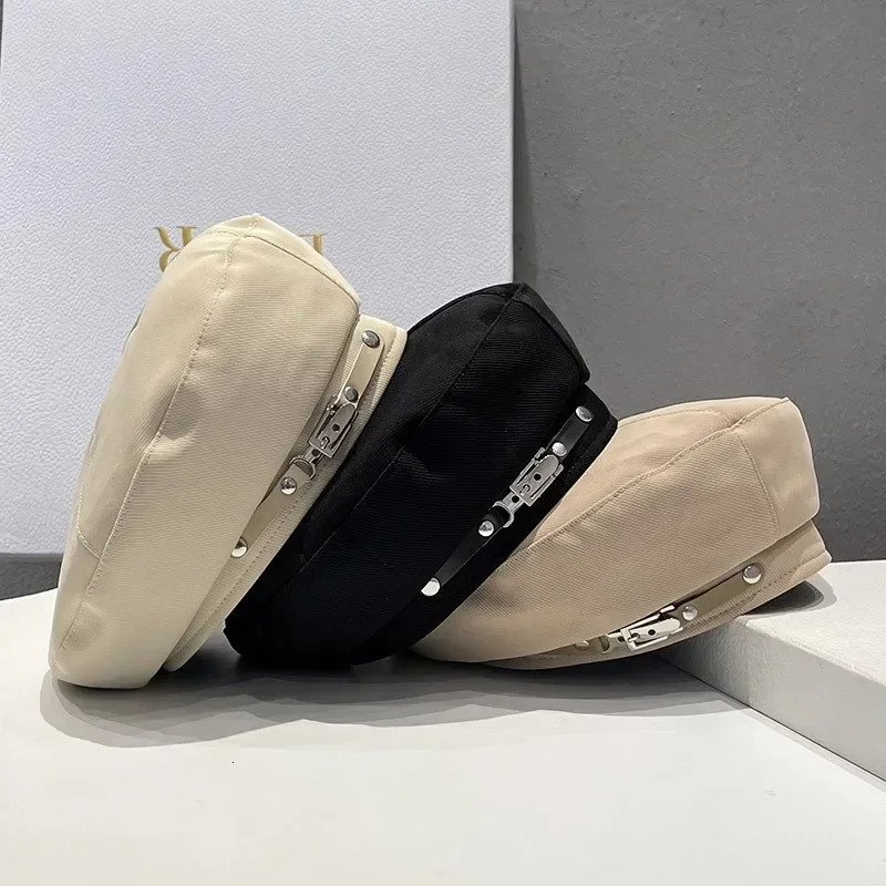 Korean Spring and Autumn Beret Womens Metal Buckle British Retro Painters Hat Elegant Accessory Fashion S Caps 251008