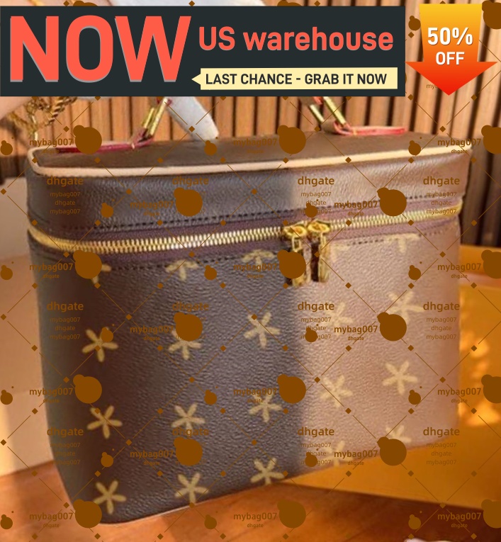 High quality designer Leather Cases Womens Cosmetic Travel Cases Make Up Bags Handbags corn Purses Mini Pouch Clutch