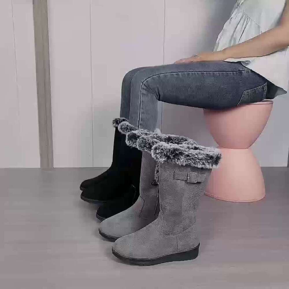 New Fashionable And Warm Long Boots, Available In 3 Colors.