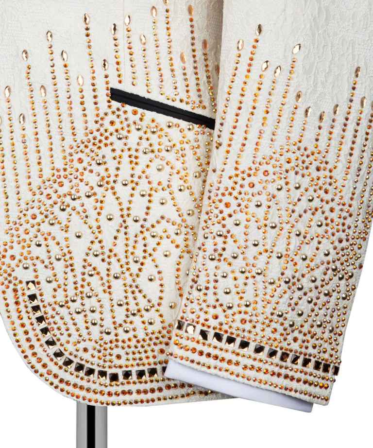 Luxurious Man Tuxedos 2 Pcs Jacket Vest Beaded Jacquard Men Suit Handsome Peaked Lapel Evening Wedding Groom Coat Customized