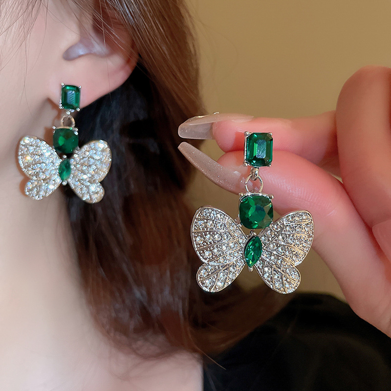 Silver Needle Inlaid Diamond Butterfly Green Square Earrings Necklace Set Exaggerated Collarbone Chain Light Luxury High-end Jewelry for Women - view 4