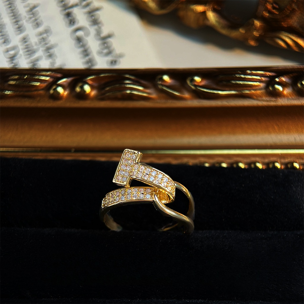 Designer ring Zircon plated 14K minimalist high-end knotted ring light luxury vintage enamel ring for women free shipping Valentine's Day gift wi