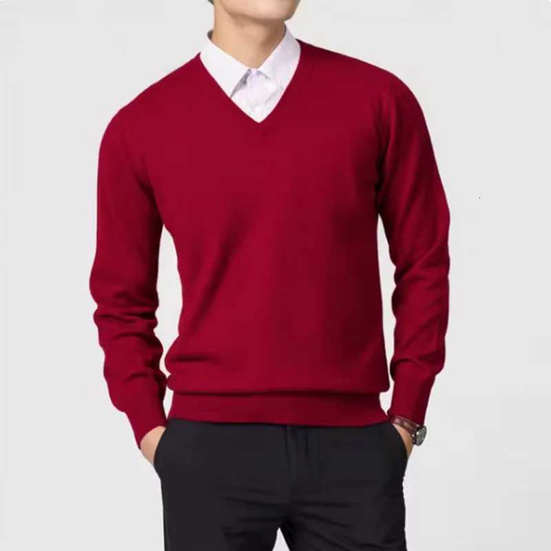 Cashmere Cotton Blend Classic VNeck Sweater Men Pullover 2024 Autumn Winter Business Casual Allmatch Knitted Jumper Pull HommeXJ251022