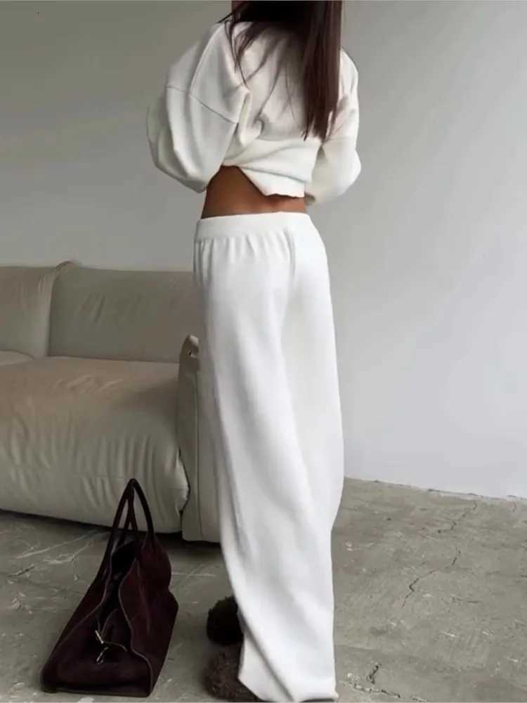 2025 Solid Color Knitted Sweater Two Piece Set Women Fashion Loose O Neck Knitting Pullover Trousers Sets Female Simple StyleT251022