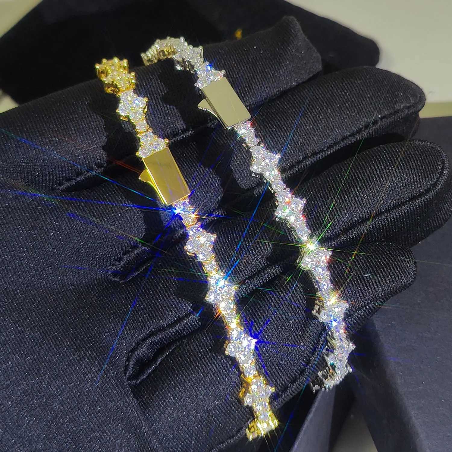 Hip Hop Jewelry Cross Tennis Necklace for Men Women LeadFree NickelFree SkinSafe Iced Out Bling CZ Tennis Chain Necklace Gift V251022