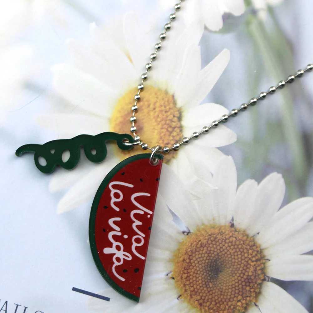 Shining Watermelon Necklace Korean Ryeo Un Choker Woman Fashion Long Live Life Cartoon Chain Alloy Cosplay Collier Friends Gift V251022
