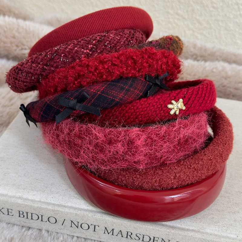 Red New Year Headbands AutumnWinter Retro Woolen Knitting Hair Band for Woman Girls Temperament Hair Hoop Christmas Accessories V251022