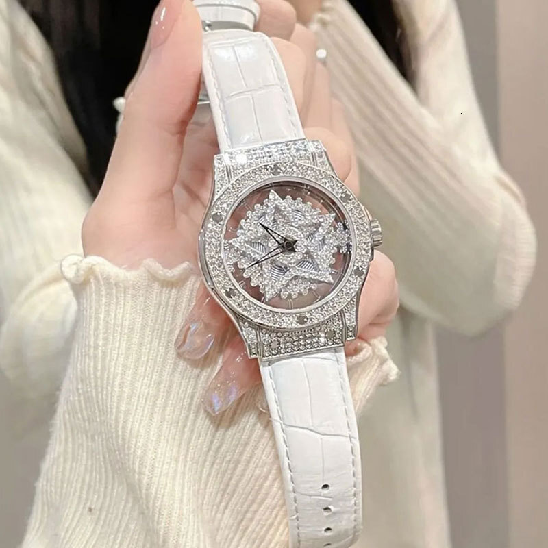 Designer Watch Fortune Five-pointed Star Starry Sky Waterproof Exquisite Luxury Watch Watch With Diamonds For Women