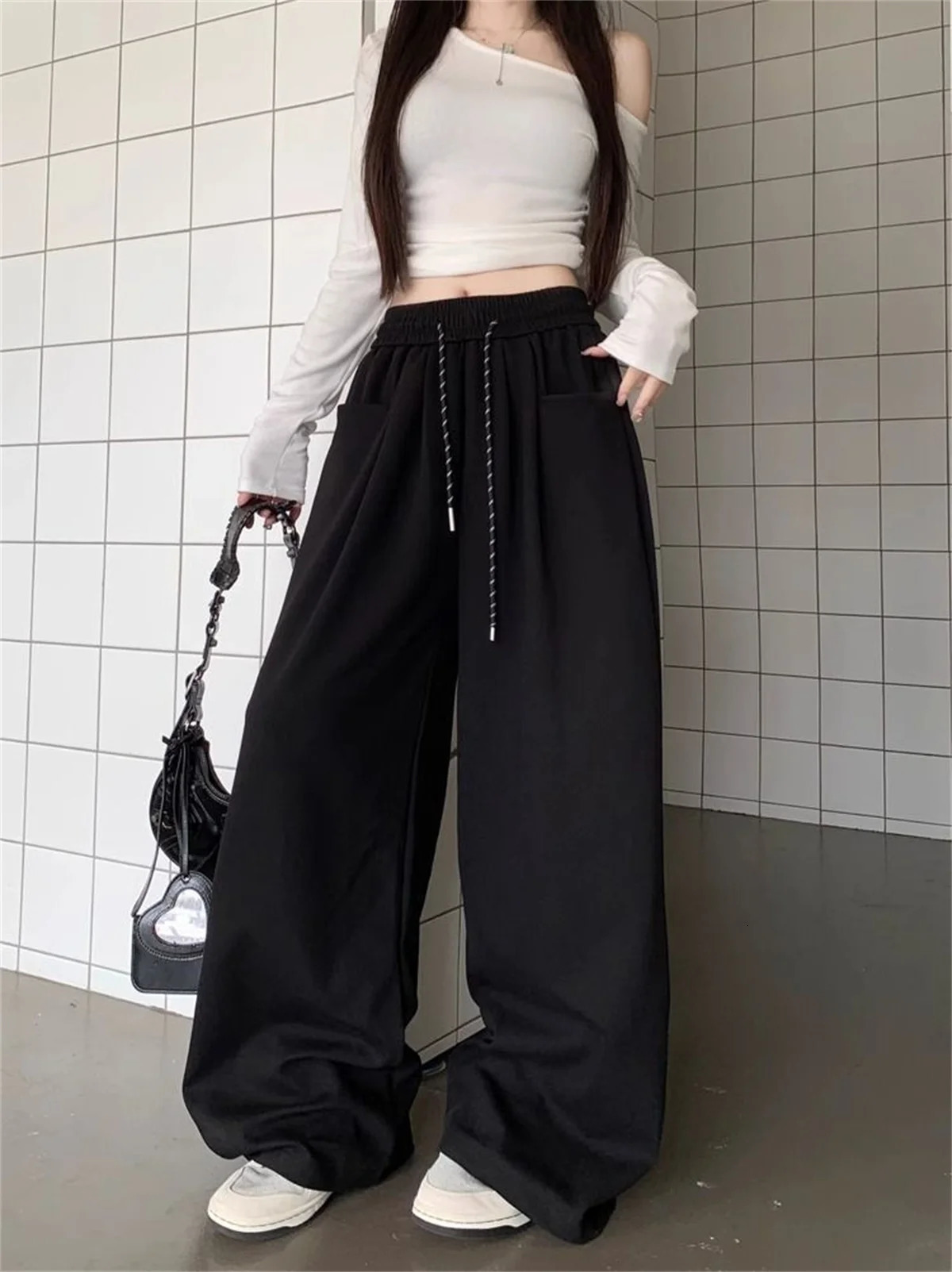 Straight Wide Leg Loose Pant Women Fahsion 2025 Spring Summer Baggy Sweatpants High Waist Csual Street Pants Chic Trousers 251022