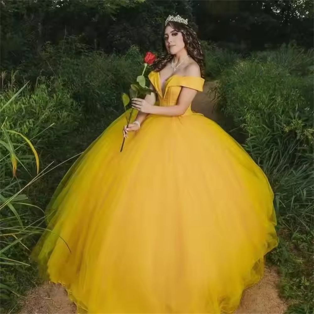 Ball Gown Quinceanera Dresses Yellow Off Shoulder Masquerade XV Fashion Plus Size Customized Princess Sweet 15 16 Birthday Party Gowns Vestidos De 15 