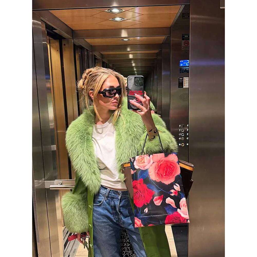 Green Fluffy Faux Fur Jacket Women Fashion Lapel Long Sleeve Loose Warm Coat 2025 Winter Lady High Street Outerwear