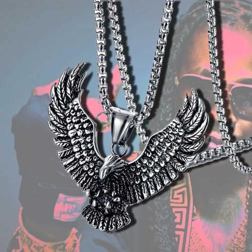 Flying Pendant Necklace Hip Hop Punk StainlESS Steel Chain Mens Jewelry Vintage RAPper Rock AccESSories Gift 2025 New V251022
