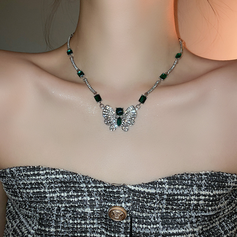 Silver Needle Inlaid Diamond Butterfly Green Square Earrings Necklace Set Exaggerated Collarbone Chain Light Luxury High-end Jewelry for Women - view 5