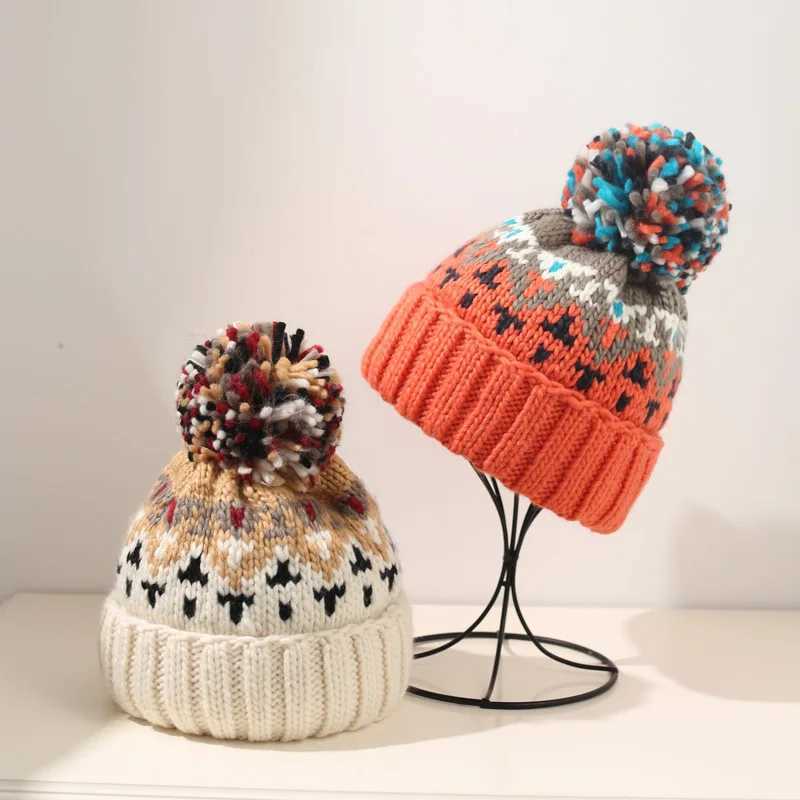 skiing Cashmere Woman Winter Hat Autumn Beanies With Pompom Warm Wool Skullies acrylic beanies winter hat for woman J251022