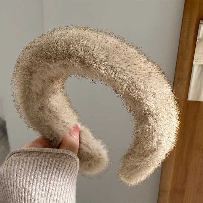 Hot Sale Women Luxury winter 100 Real Mink Fur Headbands High Quality Real Fur Hair Band Lady Fashion Hair Hoop Furry Gift V251022