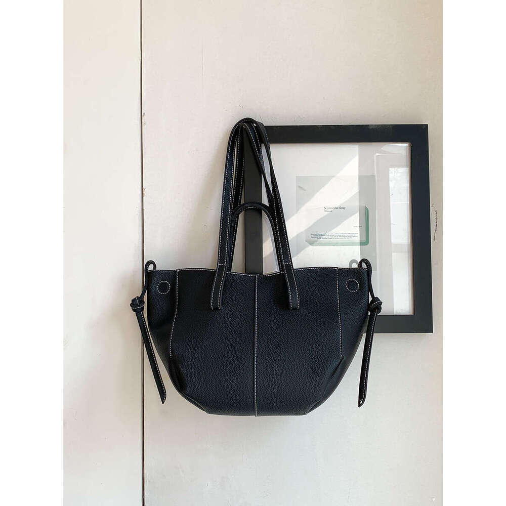 Korean Style PU Soft Leather Tote Large Capacity Women's Wing Commuter Handbag Female Office Worker New Shoulder Bag Women B5