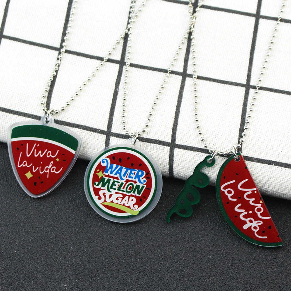 Shining Watermelon Necklace Korean Ryeo Un Choker Woman Fashion Long Live Life Cartoon Chain Alloy Cosplay Collier Friends Gift U251022