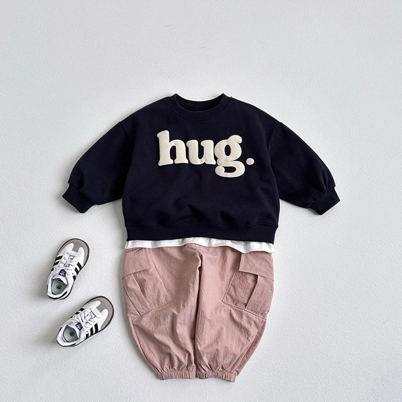 2025 Autumn Children Letter Sweatshirt Cotton Boys Loose Versatile Pullover Baby Girls Fashion Casual Tops Kids Clothes 251021