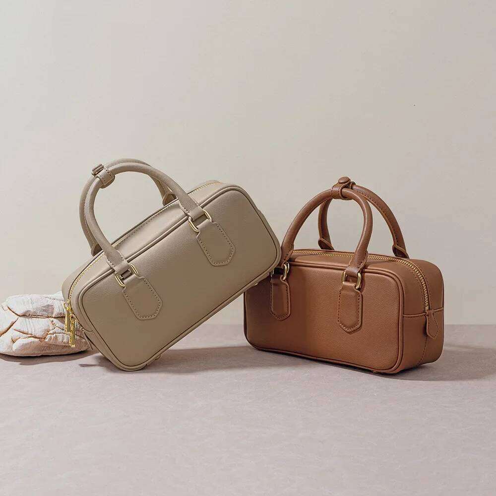 Vintage Boston Aging Ball New Style Niche Design Pillow Bag Fashionable Genuine Leather Single Shoulder Slant Handbag