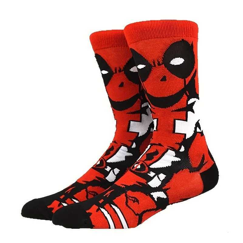 10 Pairs of Mens Fashionable Cartoon Anime Superhero Pattern Outdoor Sports Socks Soft and Comfortable Pressure Socks W251022