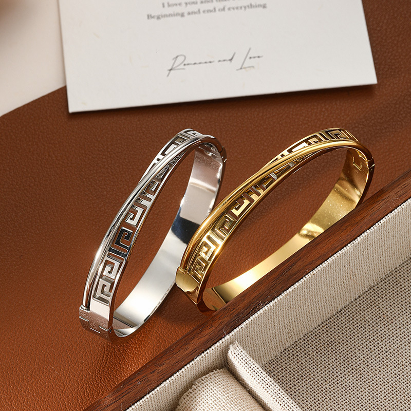 Charm bracelet Fashion Micro-Inlaid Diamond Titanium Steel Bracelet Open Simple Stainless Steel Bracelet gold bracelet for women free shipping