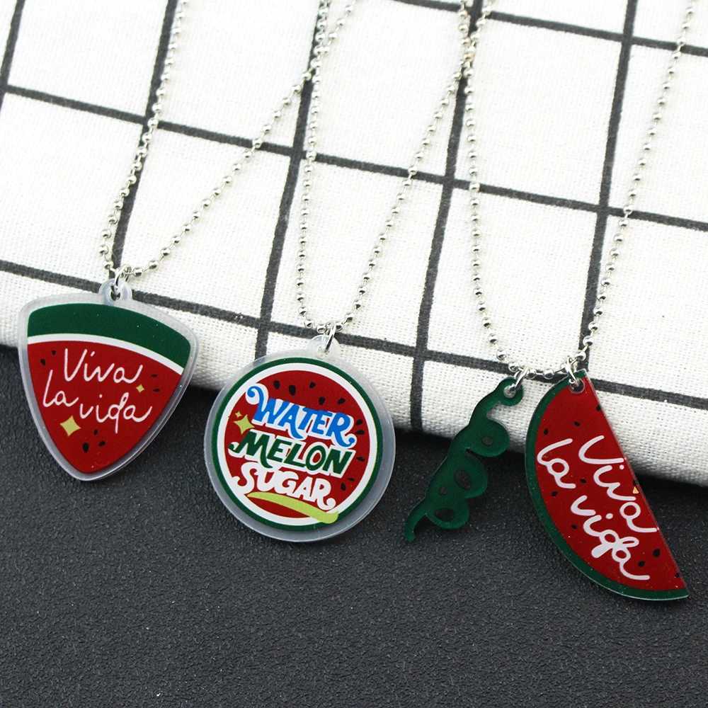 Shining Watermelon Necklace Korean Ryeo Un Choker Woman Fashion Long Live Life Cartoon Chain Alloy Cosplay Collier Friends Gift V251022