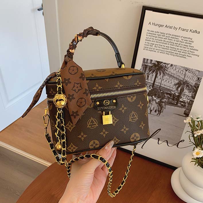 High Quality Designer Bag for Women Shoulder Makeup Bags Tote Bag Underarm Bag Leather Hot Style Crossbody Evening Handbag H260318