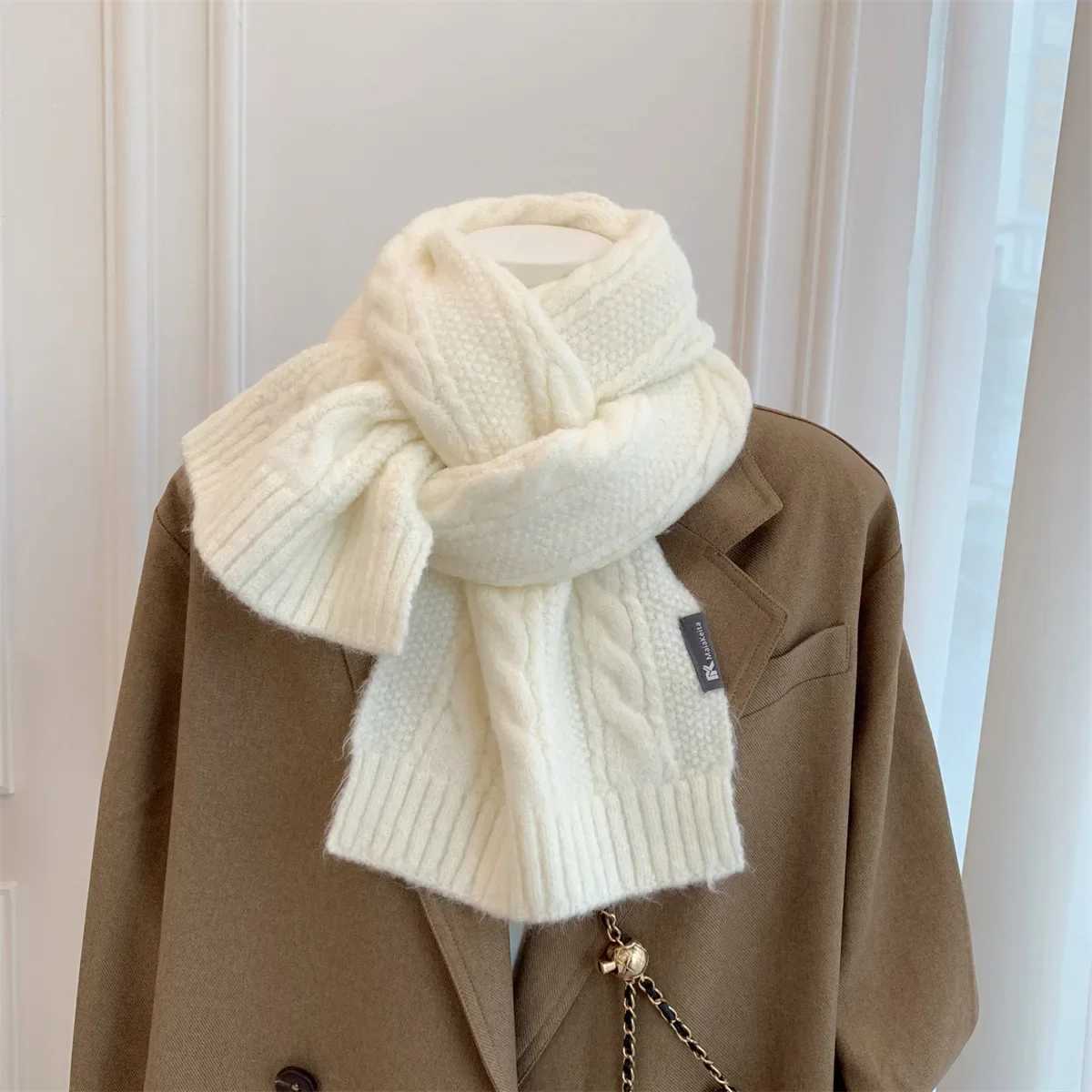 Knitted 100 Real Wool Scarf for Women Girls Winter Warm Thicken Wool Shawls and Wraps Twists Pattern Long Blanket Neckerchief J251022