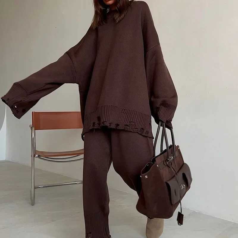 Elegant Oneck Pullover Long Pant Sweater Outfits Women Casual Long Sleeve Loose 2 Piece Suit Fashion Ripped Knitted Solid SetT251022