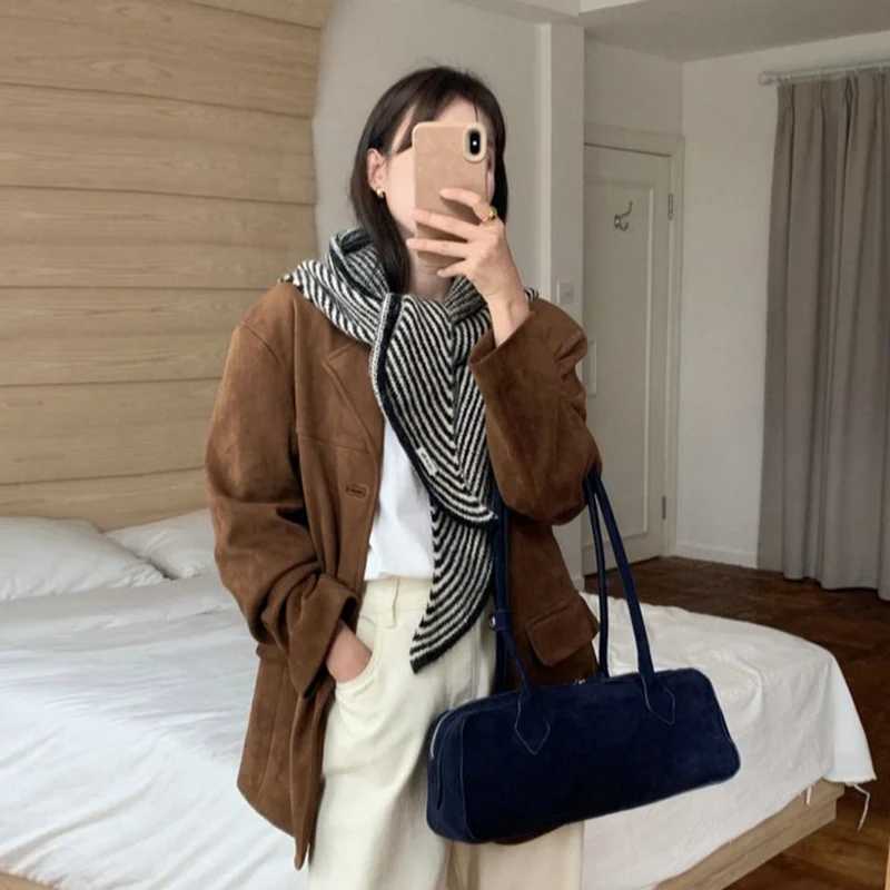 Korean Version Highend Striped Triangular Scarf Shawl Women Autumn And Winter New Warm Scarf Wool Scarf Casual Versatile Scarf J251118