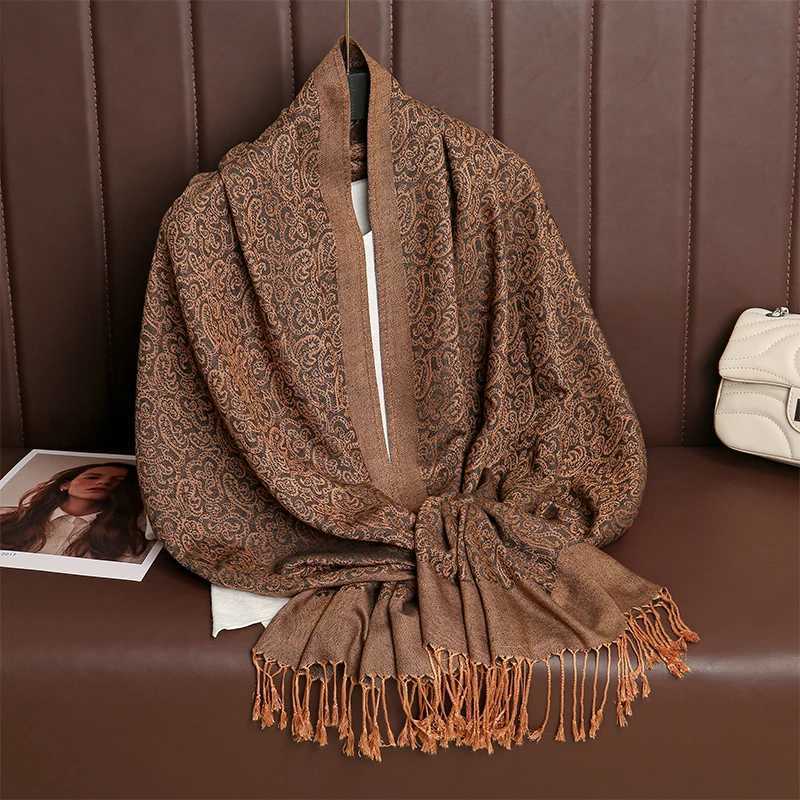 New 70x190CM Luxury Silk Scarf Shawl Wrap Paisley Jacquard Flowers Borders Layers Reversible Classic Tassels For Women J251118