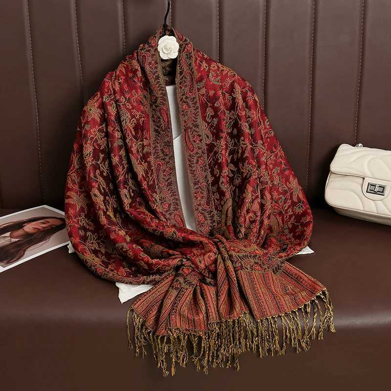 2024 Luxury Brand Cashmere Women Scarf Printed Winter Warm Shawl and Wraps Bandana Long Jacquard Paisley Female Foulard J251118