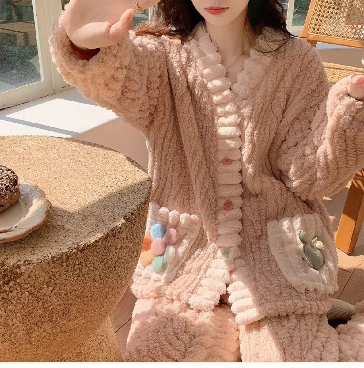Thickened Warm Flannel Women Sleepwear Loungewear Cardigan Suit Winter Sweet Kawaii Soft Fairy Wind Ladies Pajamas Homewear 251022