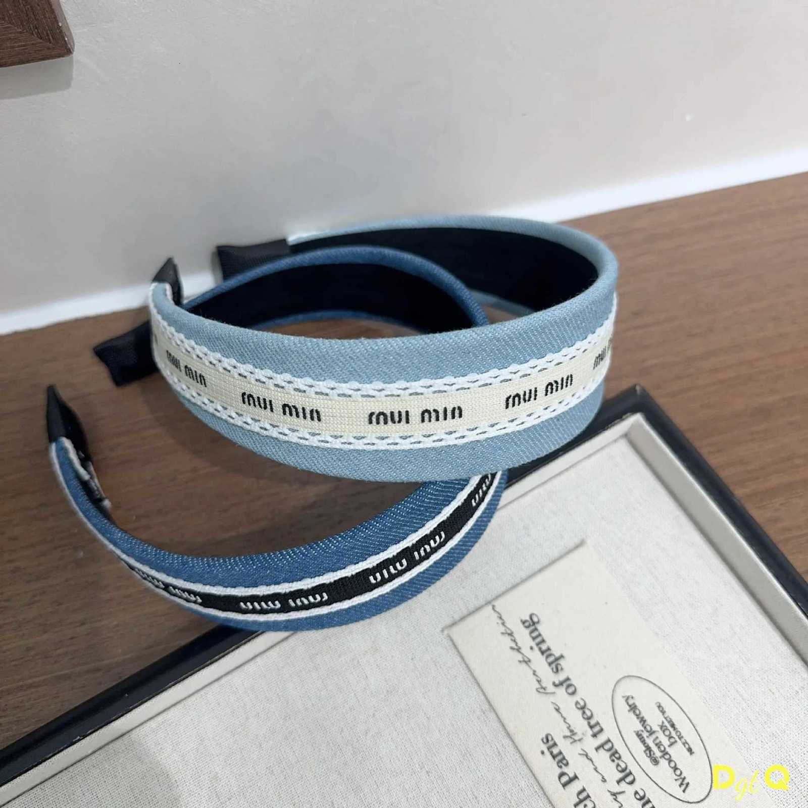 Luxury Solid Color Denim Letters Sponge Headband for Women 2025 Summer New Fashion Girl Wash Face Wide Edge Simple Hair Band V251022