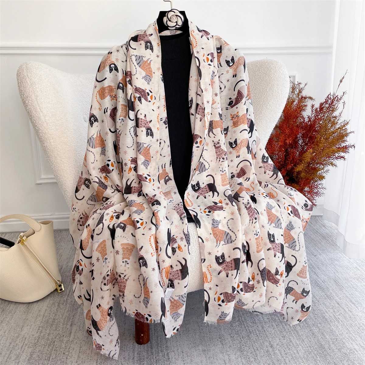 88180cm Cute Cat Print Women Viscose Scarf Cotton Linen Feeling Ventilate Luxury Soft Girl Shawl Tassel Muslim Hijab J251118
