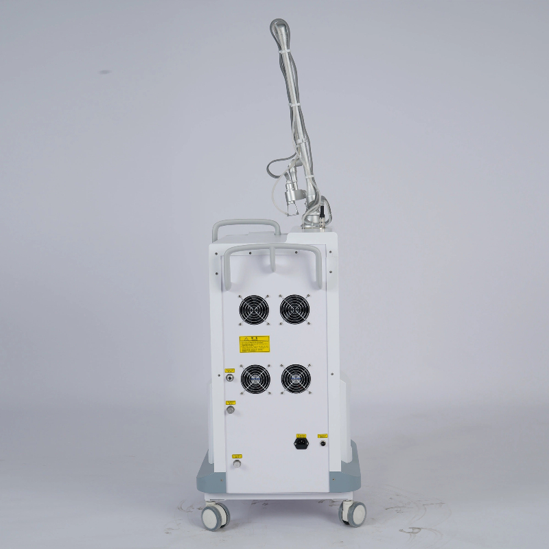 CO2 Fractional Laser Scar Removal Wrinkle Reduction Skin Tightening Vaginal Rejuvenation Machine For Professional Beauty Clinic And Spa