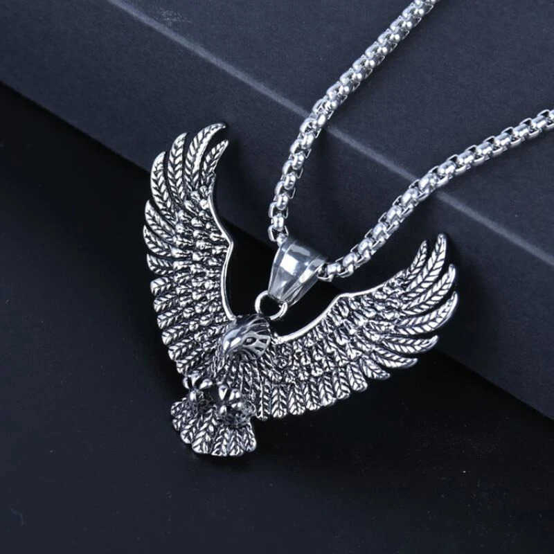 Flying Pendant Necklace Hip Hop Punk StainlESS Steel Chain Mens Jewelry Vintage RAPper Rock AccESSories Gift 2025 New U251022