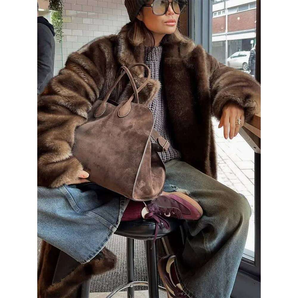 Woman Mixed Color Long Faux Fur Coat Fashion Lapel Collar Full Sleeve Loose Overcoat 2025 Winter Lady Warm High Street Outwear