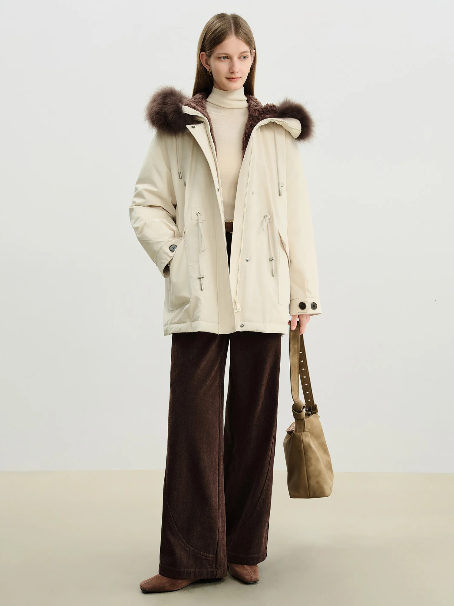 ZIQIAO CraftWool LightWarm SelfCrafted Hooded FurLined Collar Parka for Women Winter Arrival Thick Insulated Down Coat 251021