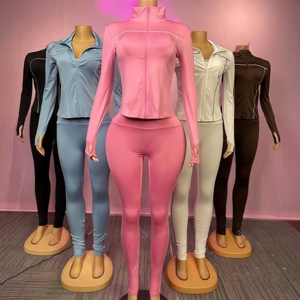 FAGADOER Autumn New Fashion Sports 3 Piece Sets Woman Outfit Stripe Patchwork Long Sleeve Zipper Tops Pants Female StreetwearT251022