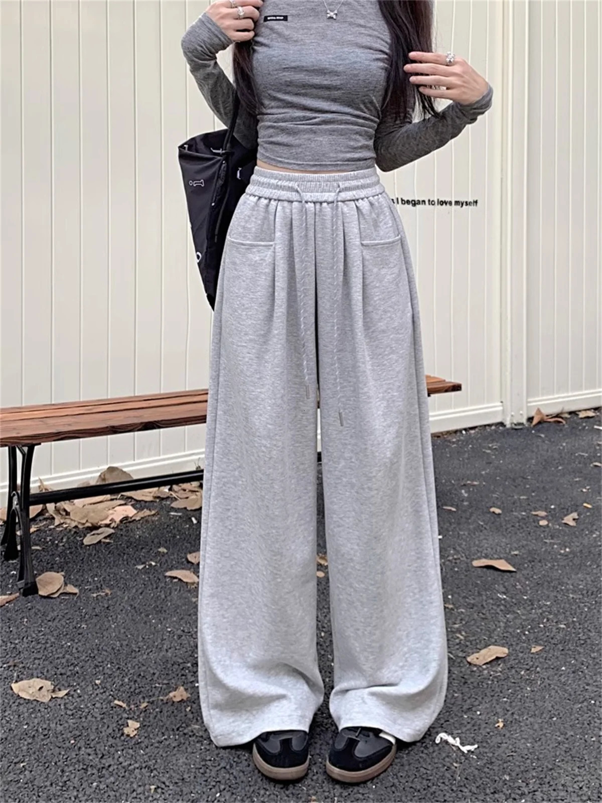 Straight Wide Leg Loose Pant Women Fahsion 2025 Spring Summer Baggy Sweatpants High Waist Csual Street Pants Chic Trousers 251022