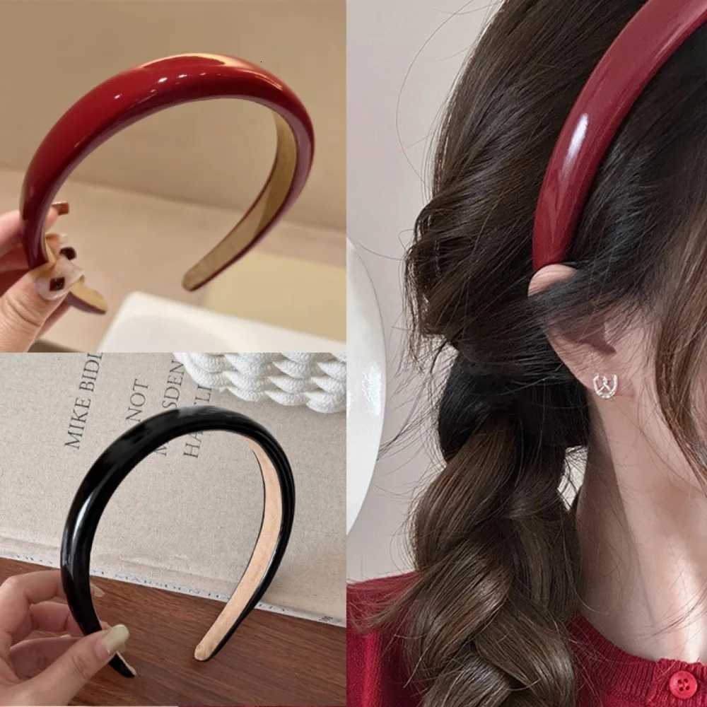 Retro Red Leather Sponge Headband for Woman Fashion Temperament Hair Hoop Wash Face Hair Band Female Party Hair Accessories Gift V251022