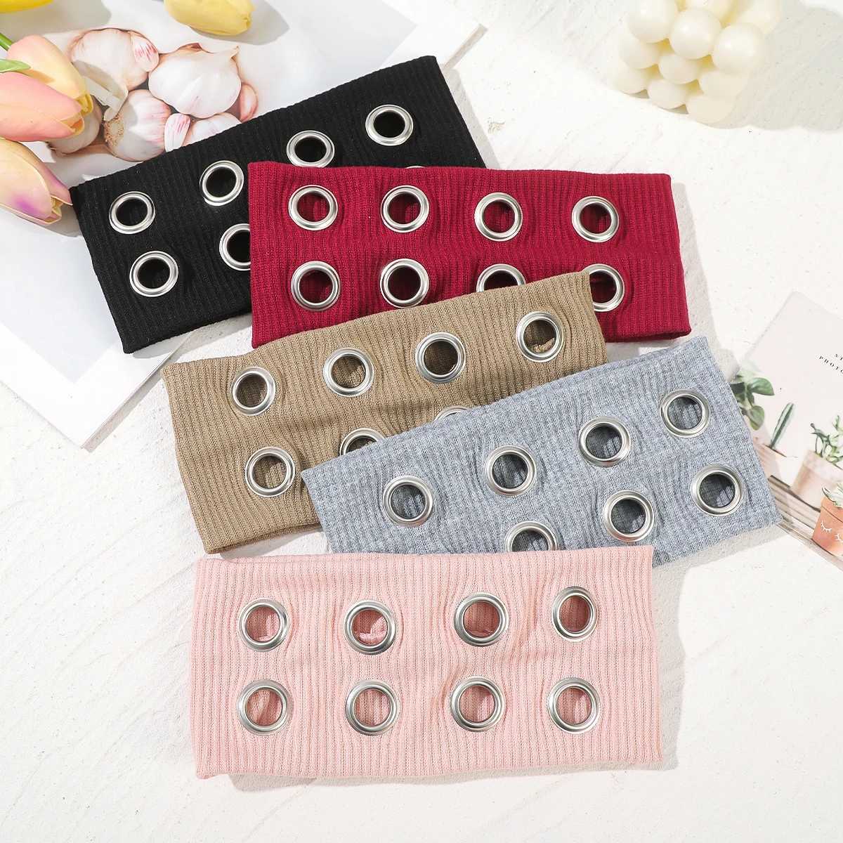 AWAYTR Punk Girl Fabric Hollow Elastic Headbands Metal Rock Personalized Hollow Eyelets Hair Band Casual Sports Grommet Headband V251022