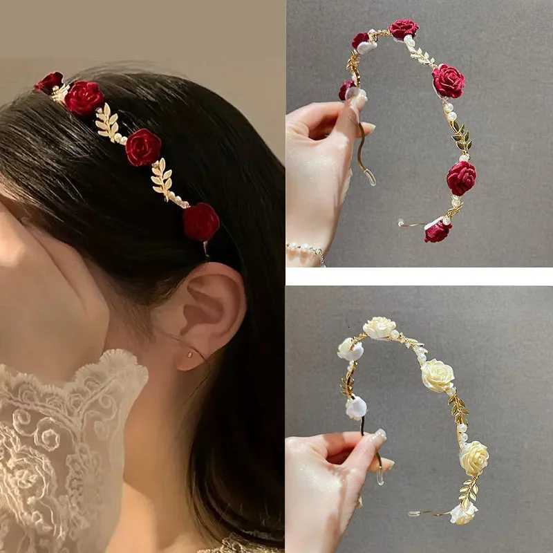 Womens Vintage French Rose Faux Pearl Hairband Girl VintageInspired Alloy Headband for Women Sweet Floral Design V251022