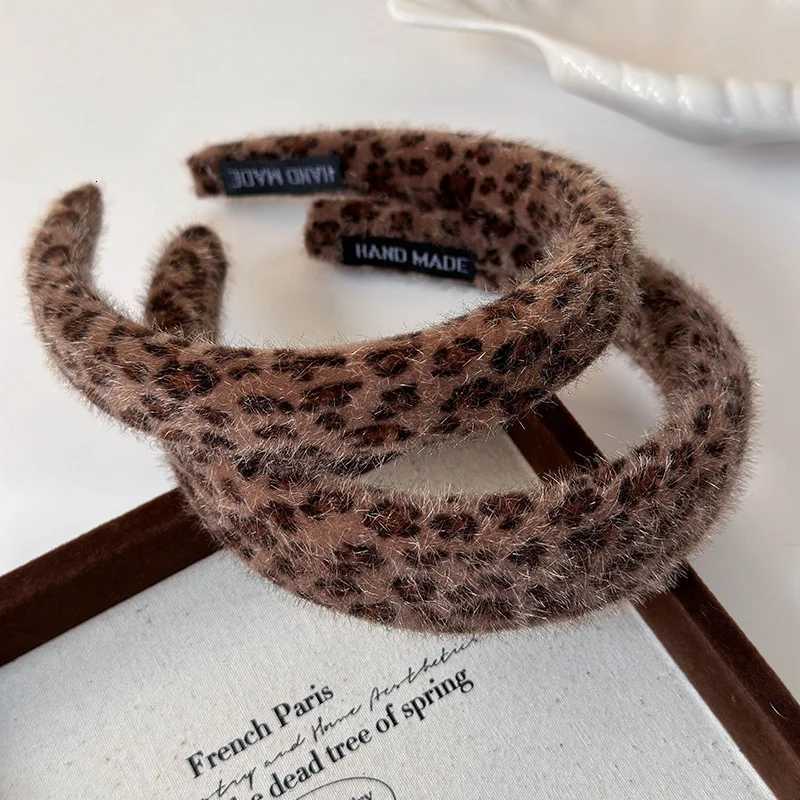 Autumn Winter Plush Brown Leopard Print Headband Woman Retro Temperament Hair Hoop Lady Party Hair Band Fashion Hair Accessories V251022