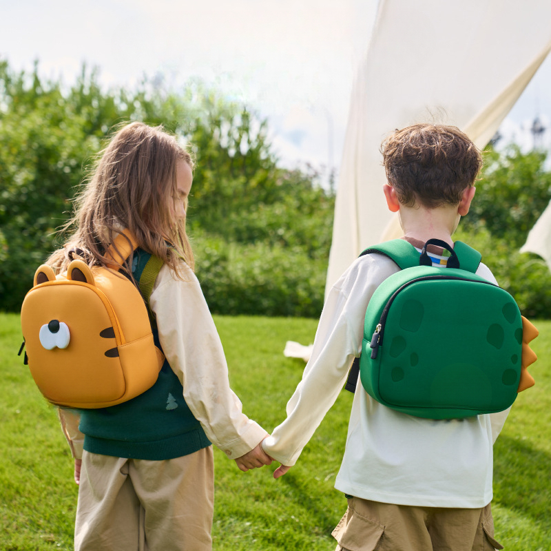 New best-selling designer children's backpack, kindergarten children's backpack, cute travel baby backpack, ultra light girl's backpack