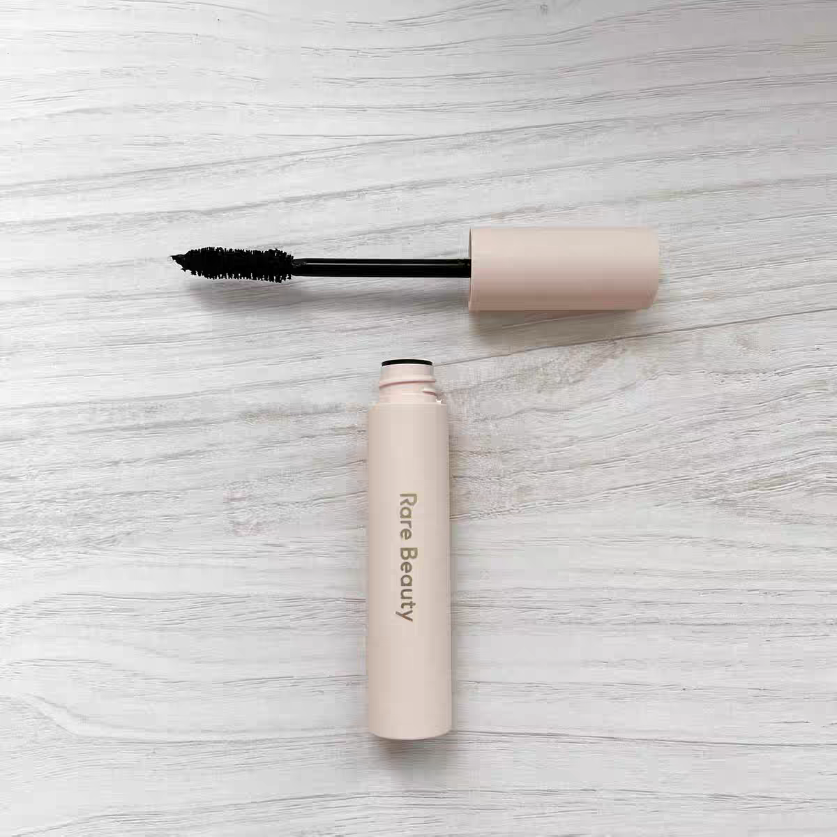 Rare Beauty Eye Black 13.5ml Waterproof Dense Fiber Long Curl Black Eye Black Long Plump Nourishment High Quality